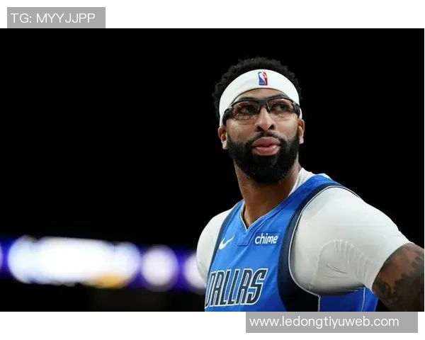 基德透露华盛顿头部受伤情况良好周五有望复出威廉姆斯腿筋拉伤缺席一周