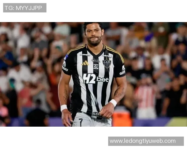 米内罗竞技高层称赞胡尔克为球队历史前三球员赛季结束后再讨论未来计划